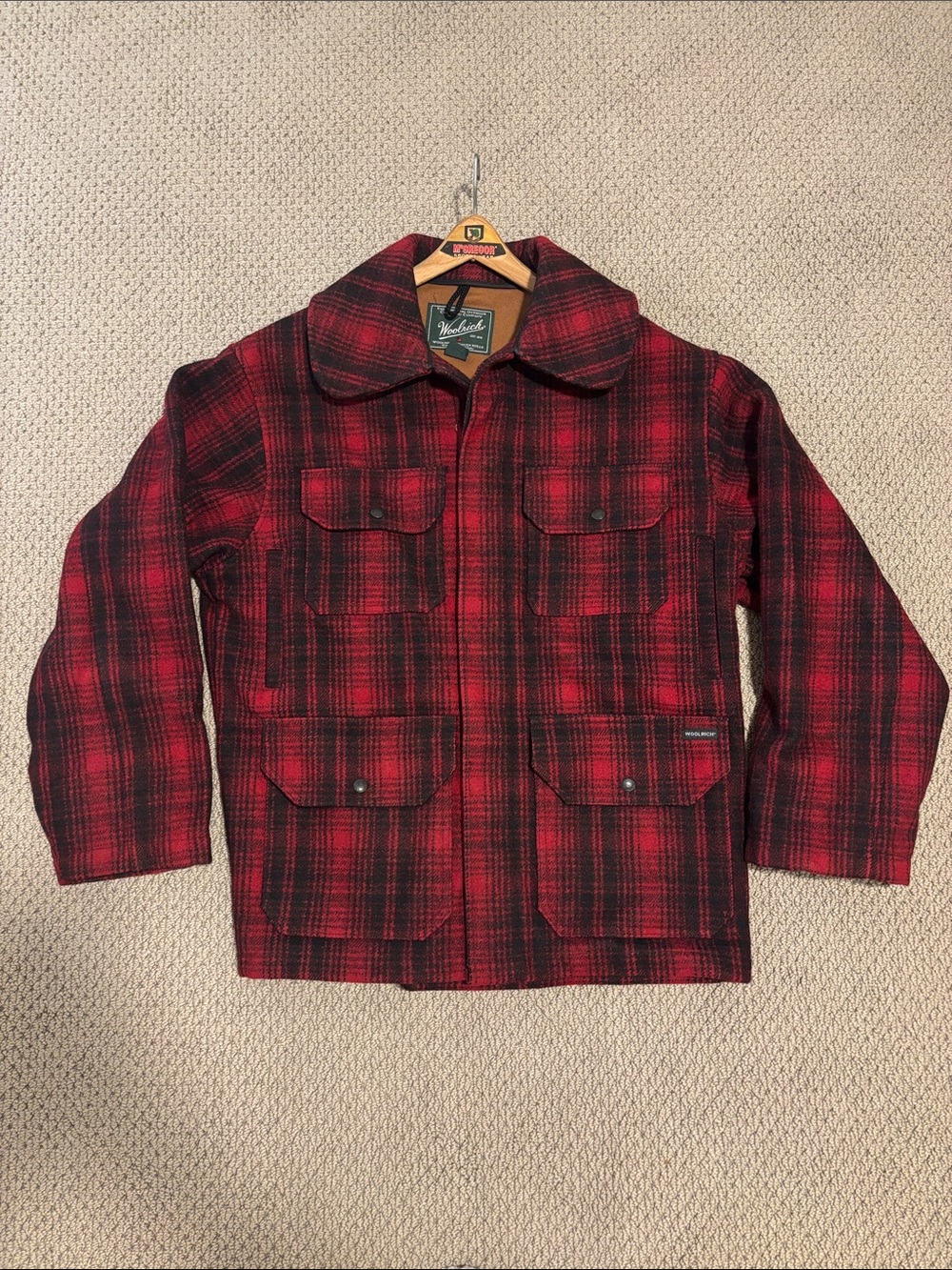 Vintage Y2K Era Woolrich Mackinaw Wool Blend Red and Black Outdoor Jacket Mens